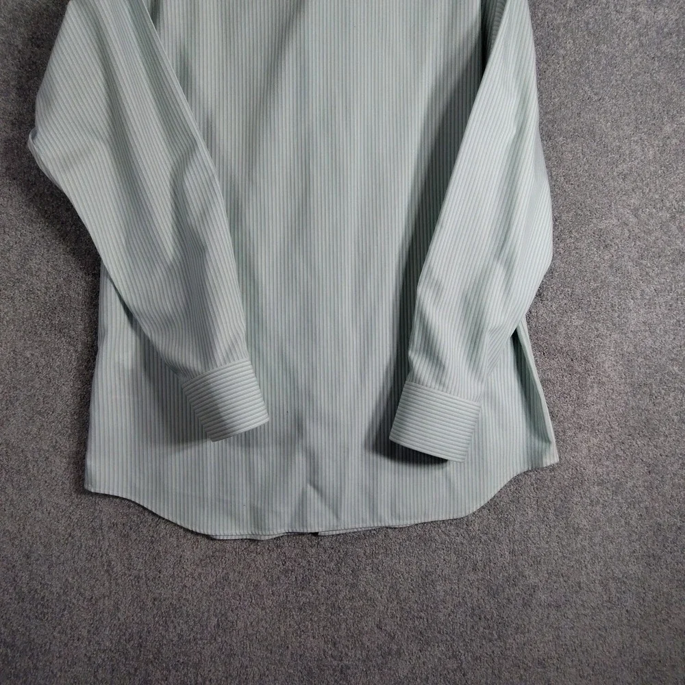 Banana Republic Men's Button Down Shirt Medium Green Striped Business Cotton